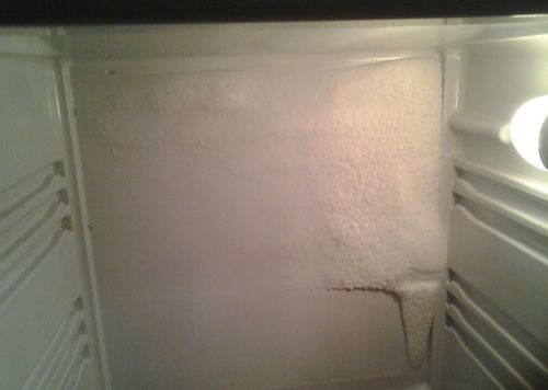 почему холодильник не сам размораживается