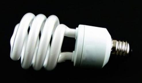 почему мигает энергосберегающая лампа при выключенном выключателе
